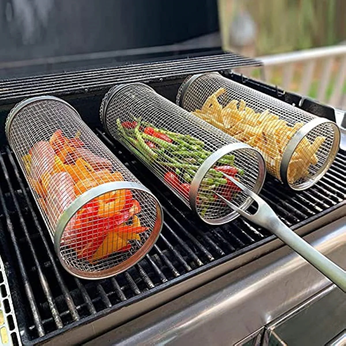 Stainless Steel Grill Basket Portable Barbecue Cage Rolling Grilling Basket Useful BBQ Grill Basket Outdoor Grill Accessories